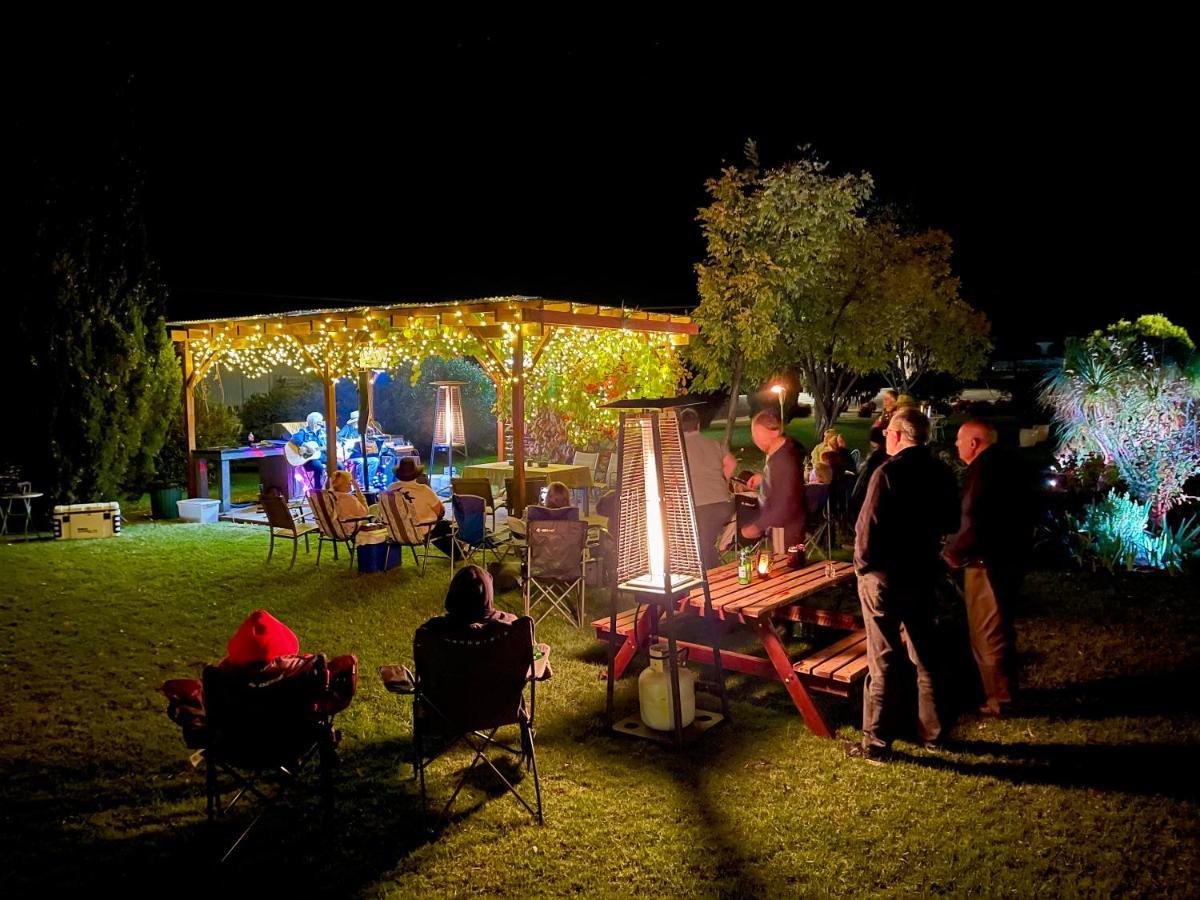 Quirindi Sunflower Motor Inn Zewnętrze zdjęcie