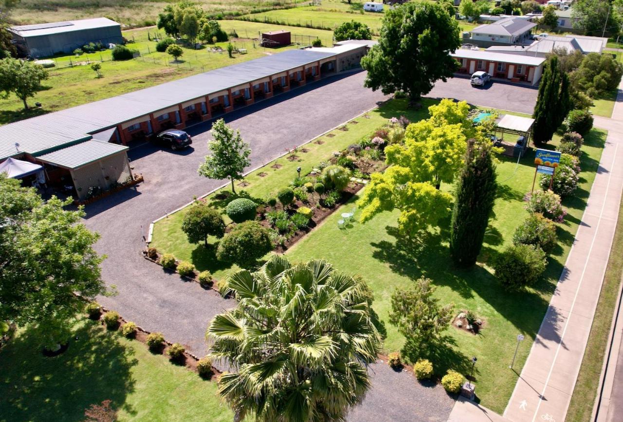 Quirindi Sunflower Motor Inn Zewnętrze zdjęcie